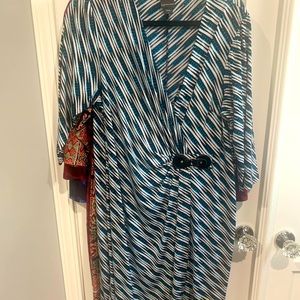 🎉🎉🎉❤️Host Pick ❤️Bundle of 2 dresses faux wrap❤️🎉🎉🎉